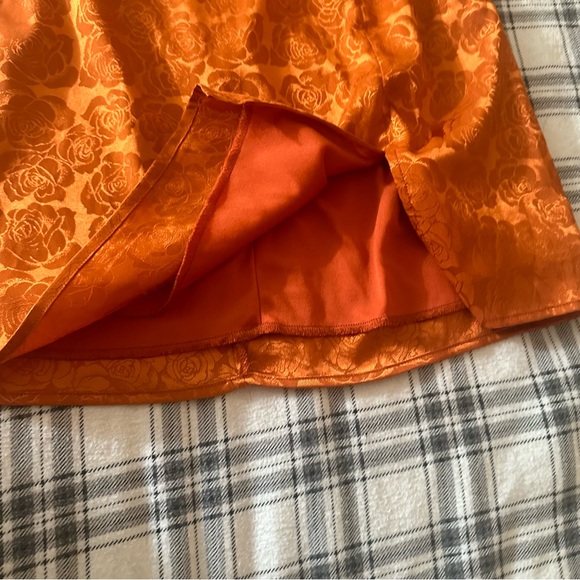 Lucy In The Sky Satin Rose Jacquard One Shoulder Knot Back Mini Dress in Rust M - Picture 8 of 16